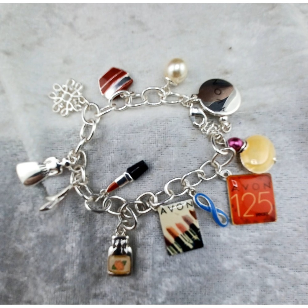 Vintage Avon Charm Bracelet Silver Tone 125 Years Anniversary Enamel 7.5in